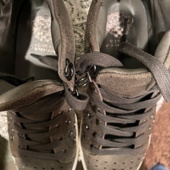 Vince Camuto Studded Lace-Up High Top Sneaker 8.5 - Picture 4 of 6